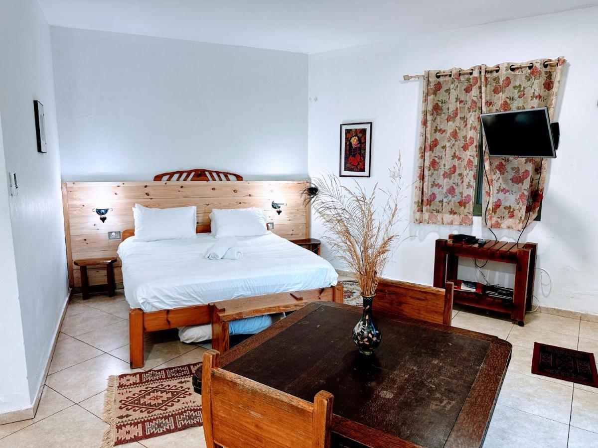 Shir Hachoresh Shomera Exterior foto